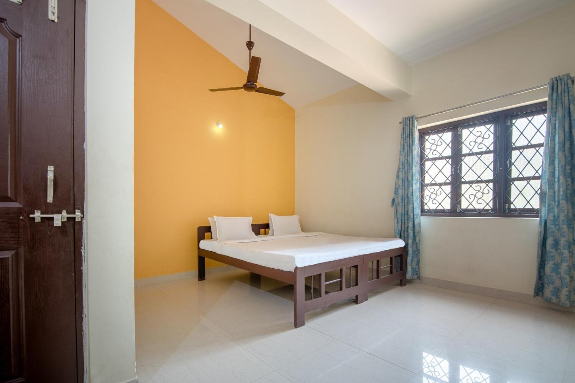 SPOT ON 36887 PS Guest House Calangute Extérieur photo