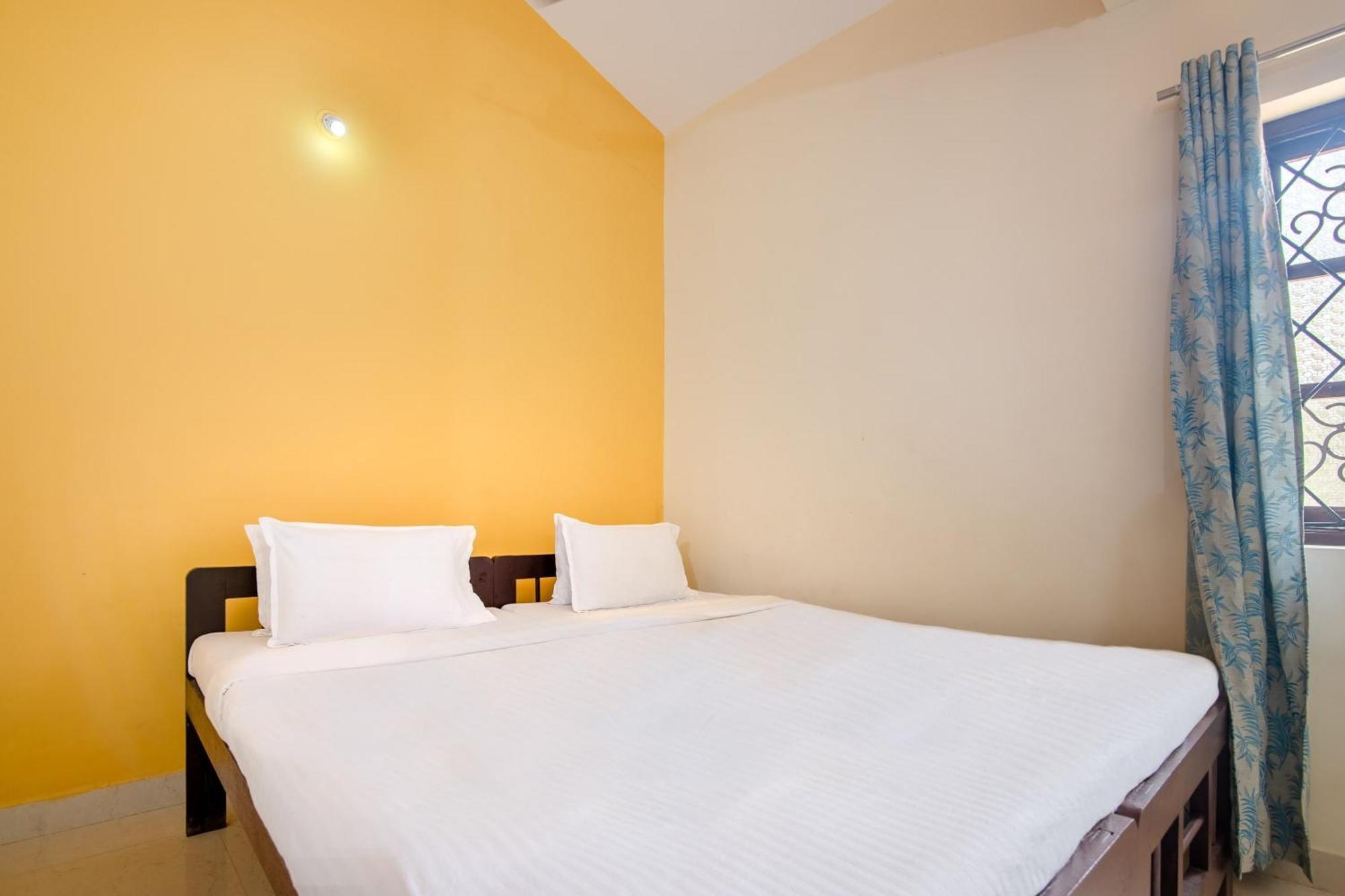SPOT ON 36887 PS Guest House Calangute Extérieur photo