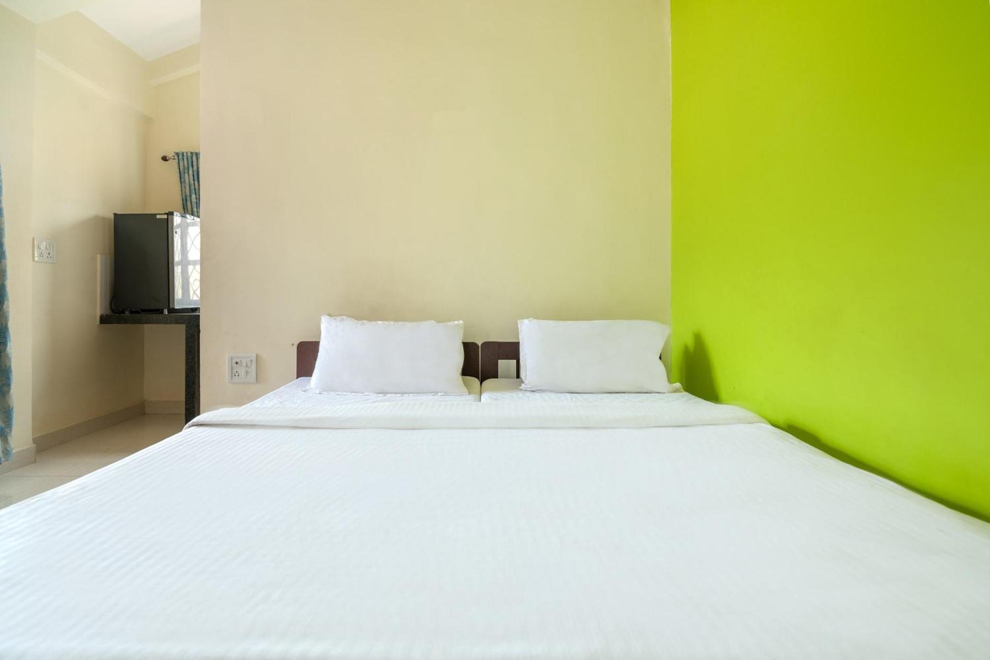 SPOT ON 36887 PS Guest House Calangute Extérieur photo
