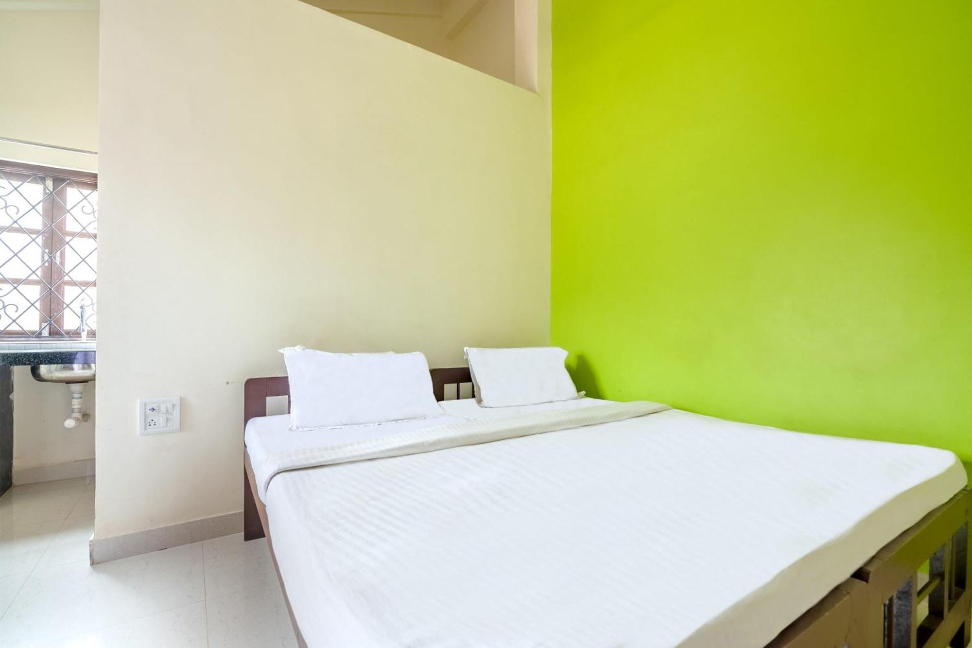 SPOT ON 36887 PS Guest House Calangute Extérieur photo