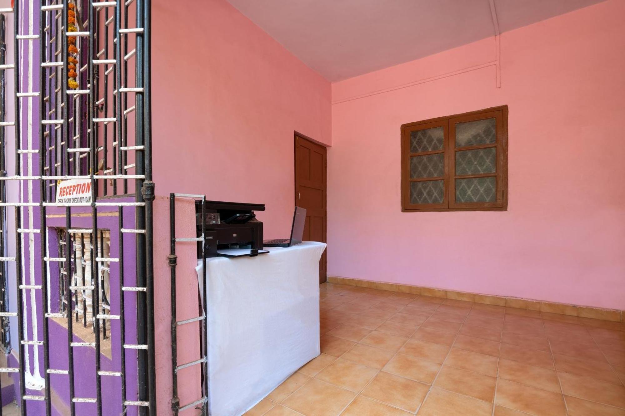 SPOT ON 36887 PS Guest House Calangute Extérieur photo