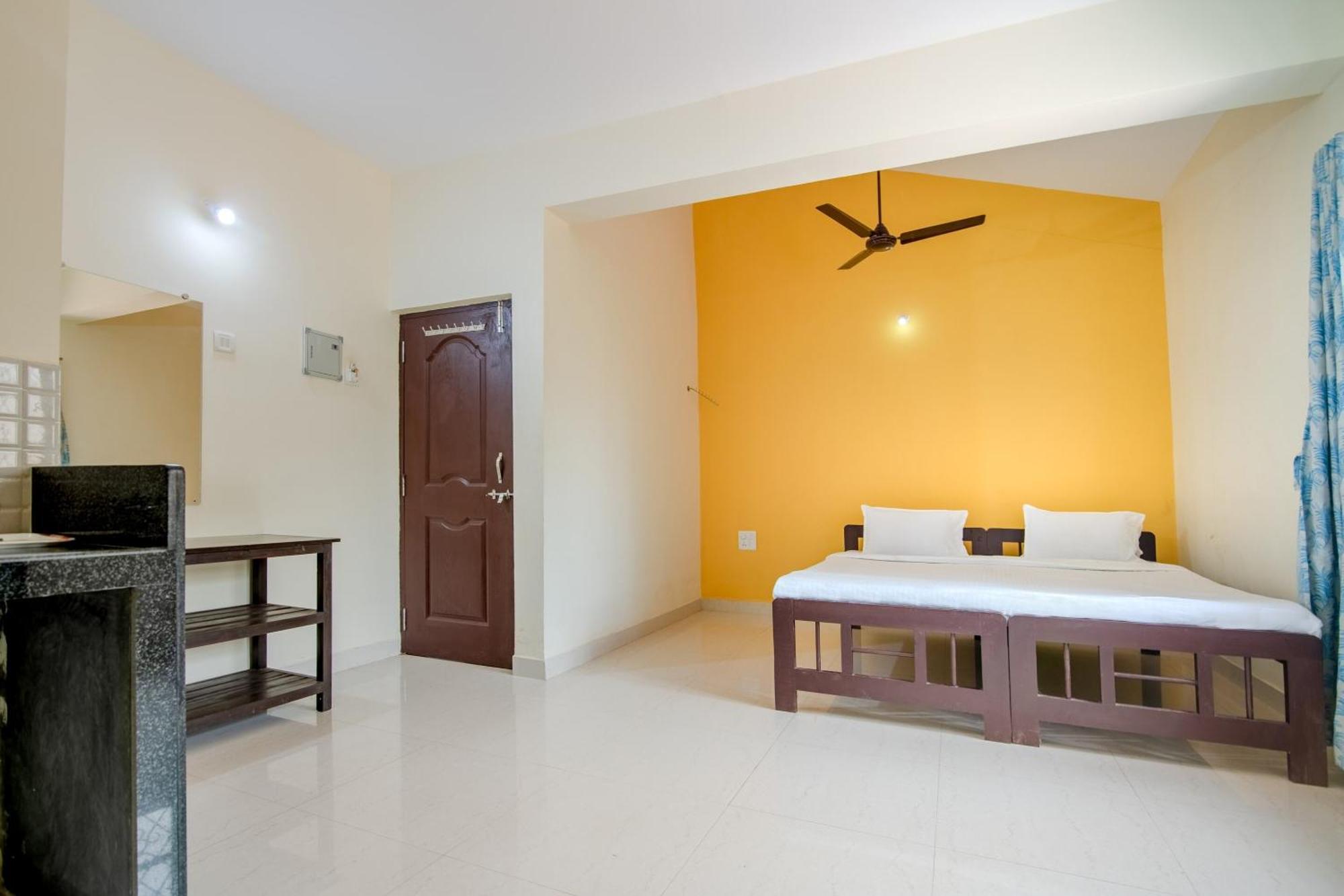 SPOT ON 36887 PS Guest House Calangute Extérieur photo